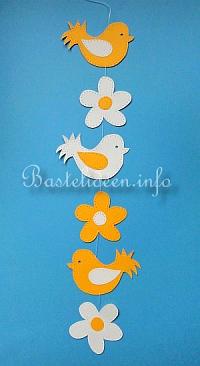 Basteln mit Kindern - Bastelideen - Fensterbild - Vogel und Blume Kette