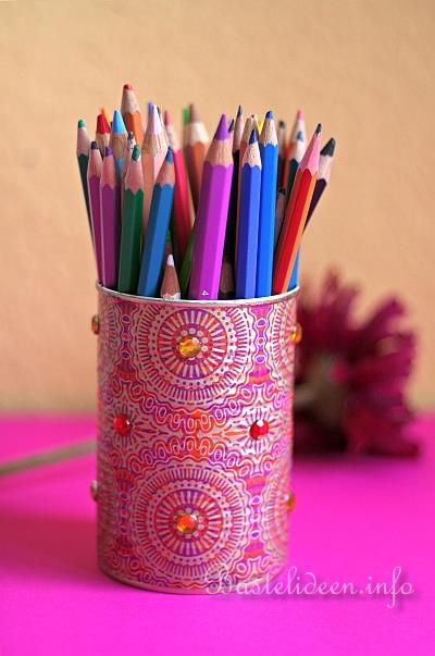 Bleistifthalter mit orientallischer Muster