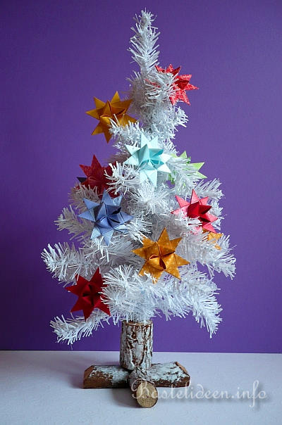 Mini-Weihnachtsbaum mit Frbelsternen