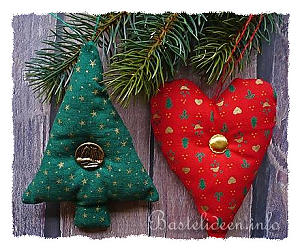 Weihnachtlicher Baumanhnger aus Stoff - Herz und Baum 