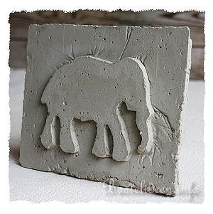 Beton Gieen - Elefant Reliefbild