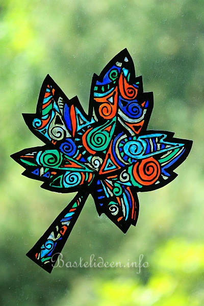 Malen fr Erwachsene - Window-Color - Herbstblatt