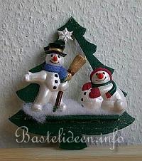 Weihnachtsbasteln - Weihnachtsbasteleien - Schneemnner und Baum Fensterdekoration_0369