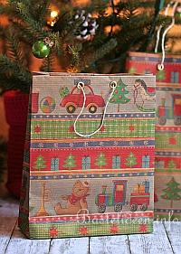 Weihnachtsgeschenktte aus Geschenkpapier