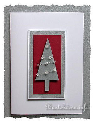 Weihnachtskarte basteln - Weihnachtsbaum mit Perlenschmuck