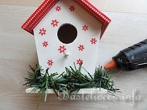Bastelanleitung - Weihnachtliches Vogelhaus 5