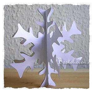 Weihnachten - Winter - 3-D Papier-Schneeflocken