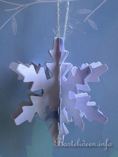 3-D Schneeflocke aus Papier