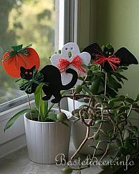 Basteln mit Kindern für Halloween - Filz Pflanzenstecker 