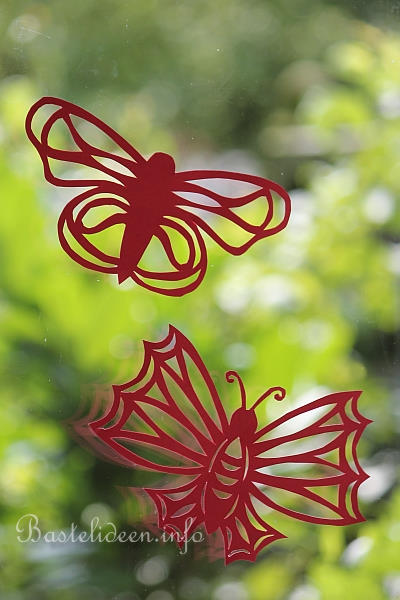 Basteln mit Papier - Schmetterling Fensterbild 2
