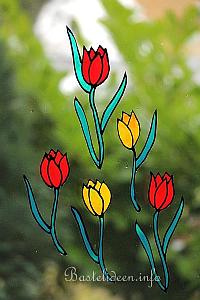 Basteln zu Ostern - Basteln im Frühling - Windowcolor - Tulpen