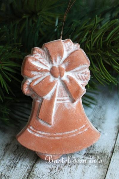 Basteln zu Weihnachten - Glocke Baumanhänger - Giessform - Terracotta