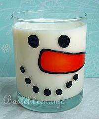 Schneemann Glas mit Milch