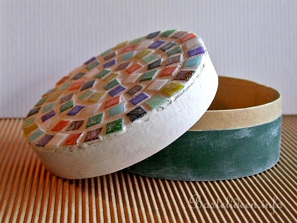 Spannschachtel mit Mosaiksteine 2