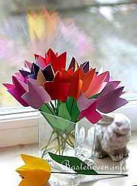 Frühlingsbasteln mit Papier - Papier-Tulpen 